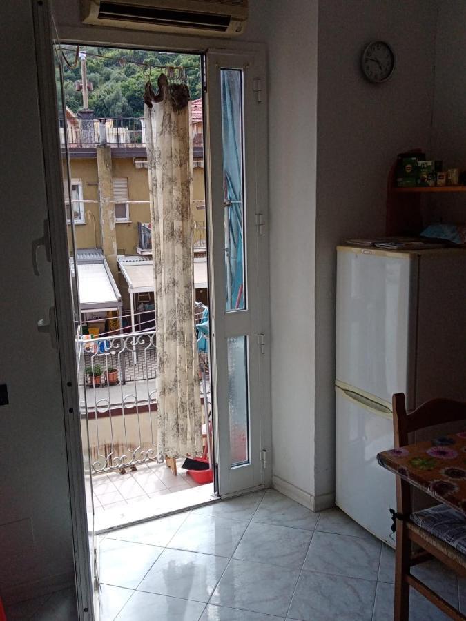 Casa Albarosa, 10 Min Walk Train Station, Free Parking. Apartman La Spezia Kültér fotó