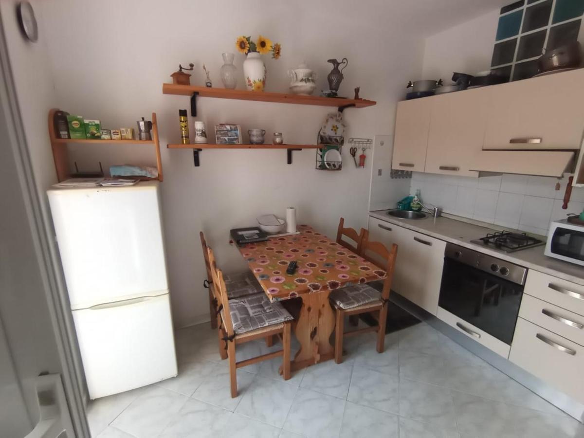 Casa Albarosa, 10 Min Walk Train Station, Free Parking. Apartman La Spezia Kültér fotó
