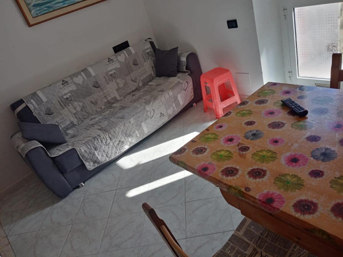 Casa Albarosa, 10 Min Walk Train Station, Free Parking. Apartman La Spezia Kültér fotó