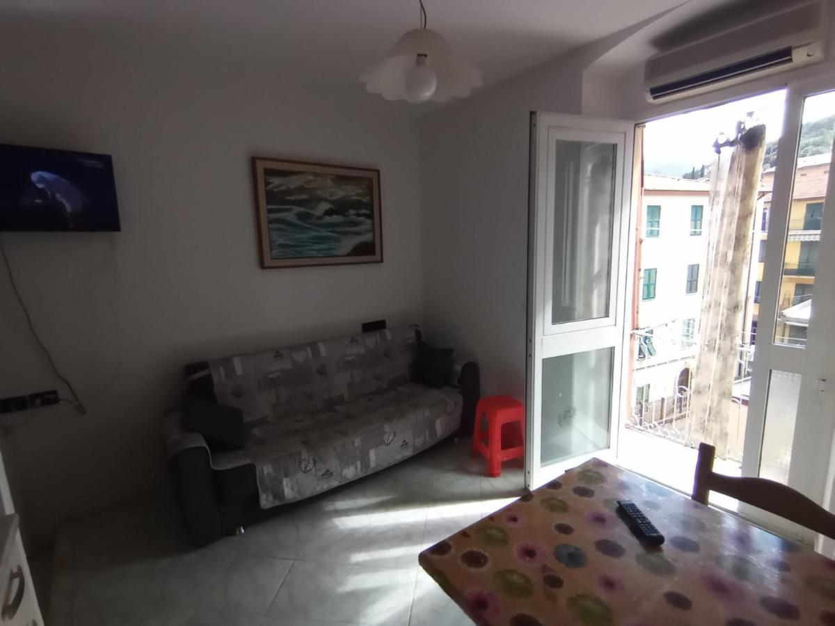 Casa Albarosa, 10 Min Walk Train Station, Free Parking. Apartman La Spezia Kültér fotó